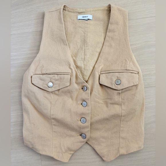 Forever 21 Jackets & Blazers - Forever 21 Tan Button-Up Vest